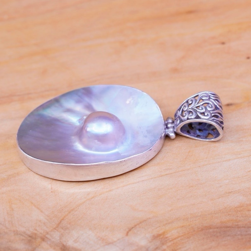 Vintage Sterling 925 silver handmade pendant with oval blaster pear
